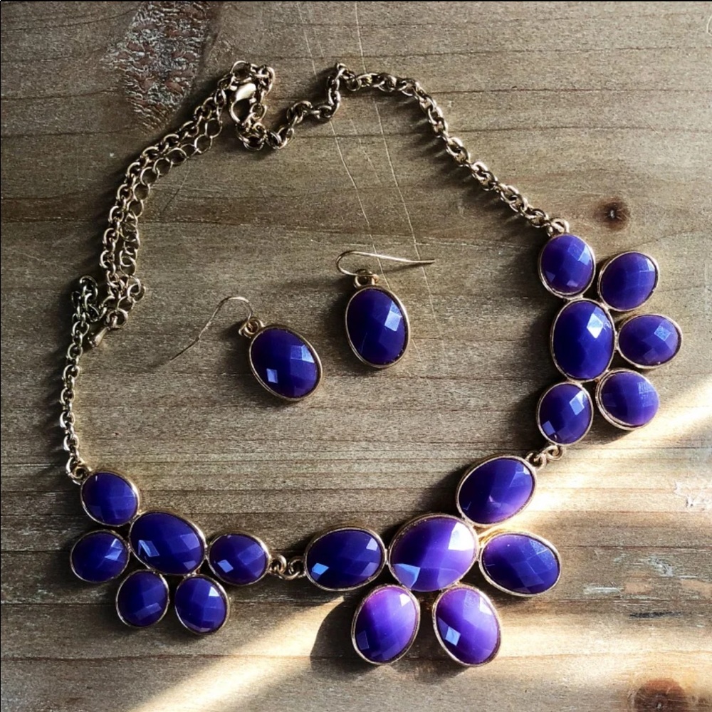Purple and Gold Necklace w/ Earrings set 🔮